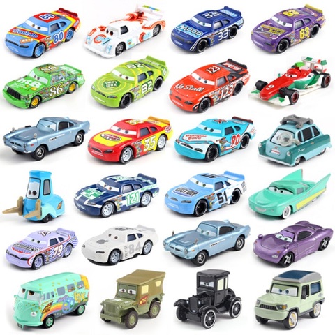 Disney Pixar-Coche de juguete para niños, vehículo de aleación de metal fundido, de Rayo McQueen, Jackson Storm y Ramírez, Cars 3 ► Foto 1/6