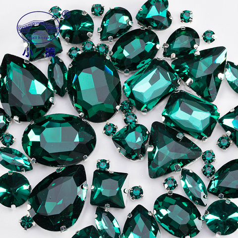Diamantes de imitación de cristal verde esmeralda para ropa suelta vestido de espalda plana piedras de cristal decorativo coser en diamantes de imitación 50 unids/pack S045 ► Foto 1/6