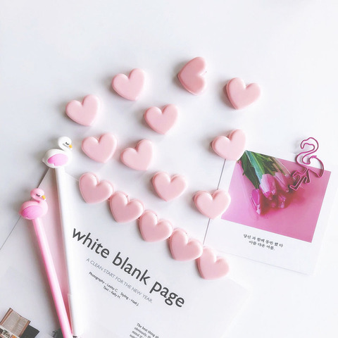 20 Uds de color Mini amor corazón de plástico rosa de suministros de oficina de Clips de nota DIY de papel de ropa Peg, decoración JZ19 ► Foto 1/5