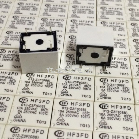 Relé de HF3FD-012-Z3F (088) 5-pin HF3FD-012-Z3F 12VDC ► Foto 1/1