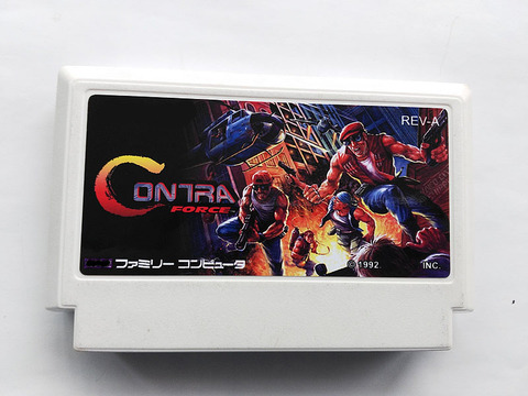 Tarjeta de juego de 8 bits, Contra Force, versión japonesa ► Foto 1/1