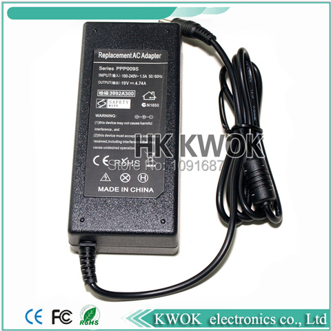 Adaptador de corriente para portátil Toshiba Satellite M310, M330, L800, 19V, 4,74a, 5,5x2,5mm, 90W ► Foto 1/6