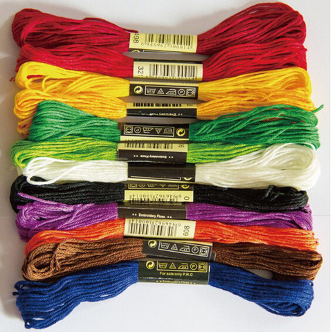 Cruz puntada hilos estilo único de 10 Cruz puntada hilo de algodón bordado de hilo de coser madejas de Dofferent colores ► Foto 1/4