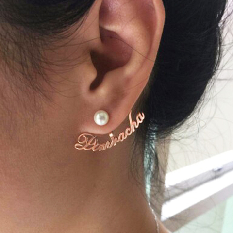 DODOAI-pendientes de circonia con nombre para mujer, aretes de tuerca con placa con nombre, letras personalizadas, curvados de CZ para BFF ► Foto 1/5