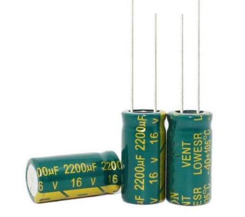 200 Uds. Condensadores electrolíticos de aluminio 16V 2200UF 2200UF tamaño: 10*20 mejor calidad nuevo origen ► Foto 1/1