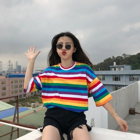 Camiseta de moda para mujer, Tops a rayas de arco iris, camiseta Harajuku, camiseta de manga corta coreana ► Foto 1/6