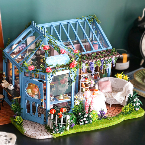 CUTEBEE-Casa de muñecas en miniatura para niños, muebles de Casa de muñecas en miniatura, juguetes con luz Led musical, regalo de cumpleaños, A68C ► Foto 1/6
