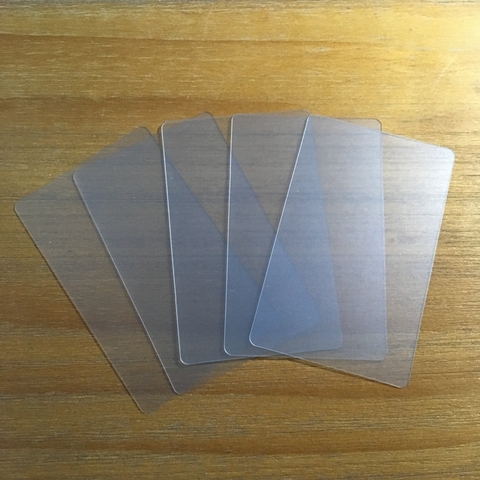 Tarjeta blanca transparente de PVC, material de plástico mate fino, tarjeta impermeable, 85,5x54mm, uso para impresión de tarjetas de negocios, 50 Uds. ► Foto 1/6