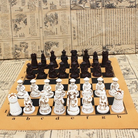 Yernea-ajedrez antiguos, tablero de ajedrez medio de resina, piezas realistas, personajes de dibujos animados, regalos de entretenimiento ► Foto 1/6