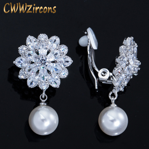 CWWZircons No Piercing blanco CZ cristal colgante gota flor Clip en pendientes No agujero Piercing oreja joyería para mujeres CZ410 ► Foto 1/6