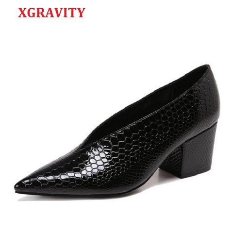 XGRAVITY patrón de cocodrilo diseñador Vintage zapatos de noche señoras de moda punta puntiaguda V corte Mujer Zapatos de tacón alto Sexy C076 ► Foto 1/6