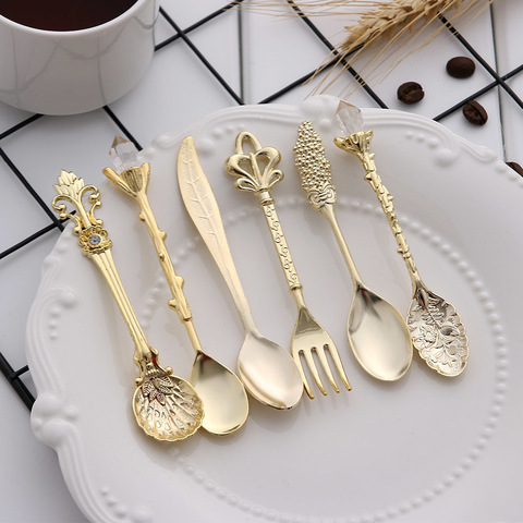 6 uds cucharas Vintage tenedor Mini estilo real Metal dorado tallado café aperitivos fruta Prikkers postre tenedor cocina herramienta cucharilla 1 Juego ► Foto 1/6