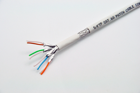Cable de cobre trenzado, 10GBit CAT 6A S/FTP, conector LSOH/LSZH ► Foto 1/6