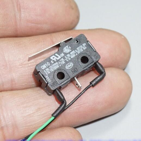Micro interruptor pequeño interruptor de límite QM10 3 pies negro 0.5A 125/250VAC y 0.1A... 48VDC ► Foto 1/3