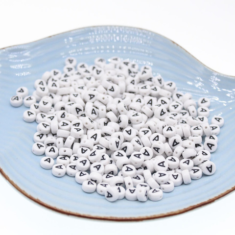 100 piezas acrílico oblatos letra alfabeto único redondo blanco perlas joyas pulsera y joyería 4*7mm ► Foto 1/6