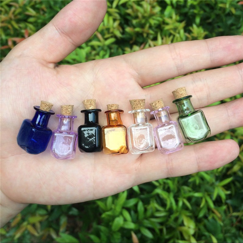 Mini botellas de vidrio de Color rectangulares botellas bonitas con botellas  pequeñas de corcho frascos pequeños de regalo frascos mezclados 7 colores  envío gratis - Historial de precios y revisión