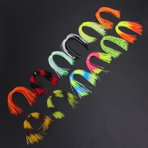 12 paquetes 50 strands silicona Faldas PVC silicona Hilos calamar señuelo artificial señuelos SQUID falda escama señuelo Hilos 13*0.8 cm ► Foto 1/6