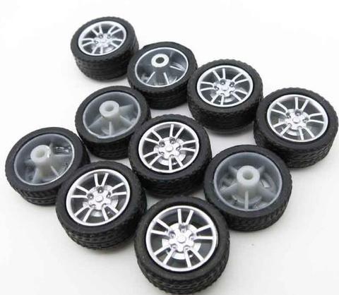 10 unids/lote 2*16mm mini rueda de goma diy modelo de coche parte de simulación de plástico neumáticos ► Foto 1/1