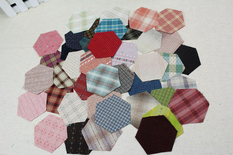Retales de algodón de 3,8 cm, lote de 100 unidades de telas en forma hexagonal para la confección de colchas ► Foto 1/4