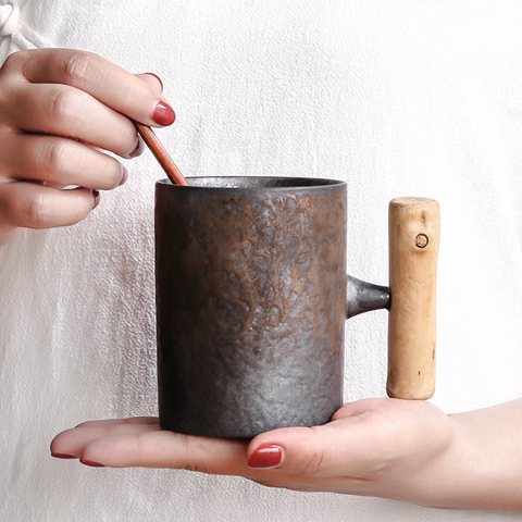 Taza retro creativa con mango de madera con cuchara para el hogar, taza de té de cerámica hecha a mano, taza de café de cerámica para oficina, estilo japonés ► Foto 1/5