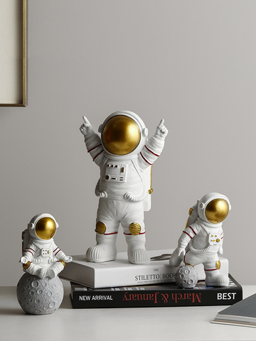 Figuras en miniatura de astronauta moderno nórdico, artesanía de resina en miniatura para el hogar, decoración de escritorio de jardín, artículos de decoración, accesorios de habitación ► Foto 1/5