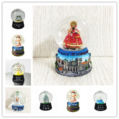 Adorno de sobremesa de España, Japón, Corea, imanes de nevera de turismo recuerdo Virgen María de cristal bola de nieve bolas hogareñas para decoración Idea de regalo ► Foto 1/6