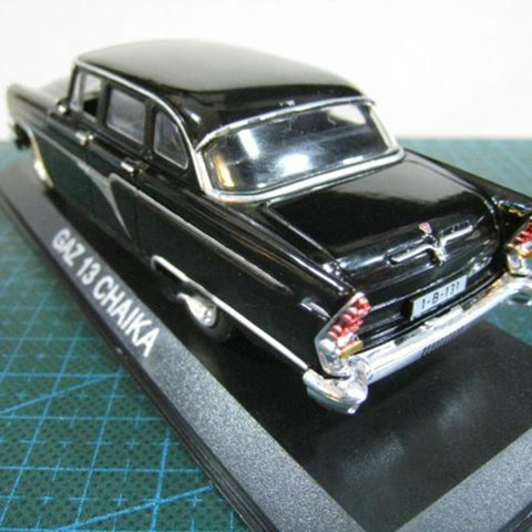 1:43 estática negro clásico Retro aristocracia modelo de coche Unión Soviética Rusia GAZ 13 CHAIKA Taxi AlloyCar juguete Diecast CollectionGift ► Foto 1/6