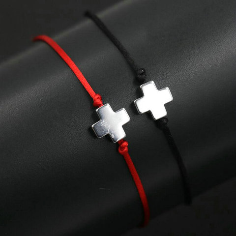 Conjunto de 2 uds./1set de Cruz de acero inoxidable Color plata de la suerte, hilo de cuerda roja, pulsera de cuerdas para hombre y mujer, regalo de joyería para parejas ► Foto 1/6