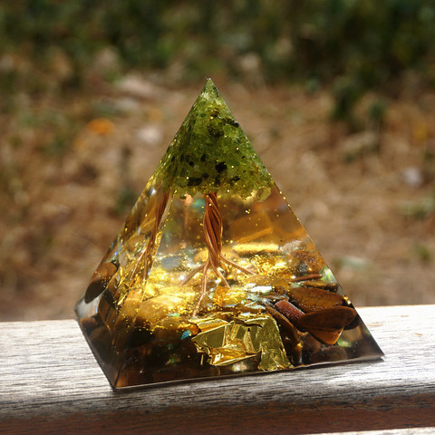 Árbol hecho a mano de la vida, pirámide de orgón de 60mm, peridoto con piedra de cristal de ojo de tigre, acumulador de orgón, Chakra energético EMF ► Foto 1/6