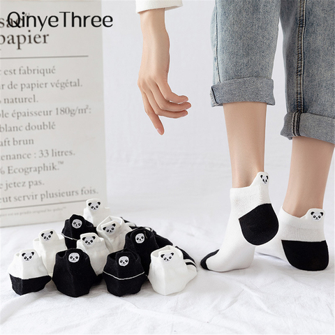 Calcetines tobilleros con bordado de Panda para Mujer, calcetín Kawaii, color blanco y negro ► Foto 1/6