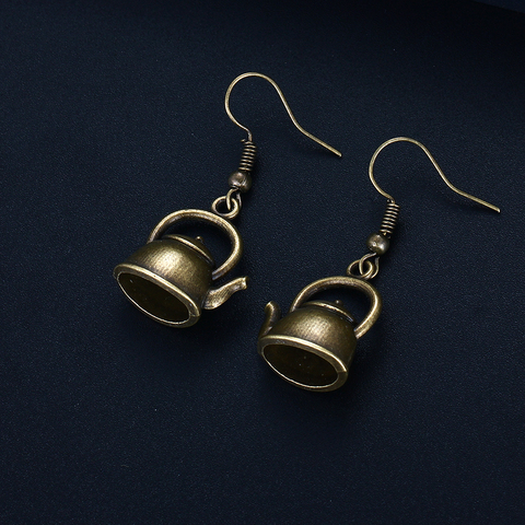 Moda Vintage bronce tetera forma pendientes para las mujeres chica pendientes Retro de gota lindo pequeño objeto pendientes de joyas ► Foto 1/4