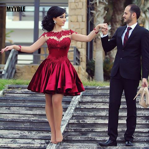 MYYBLE hermoso ver A través de apliques de encaje rojo corto de baile Vestido corto de manga larga vestido de noche vestidos ► Foto 1/6