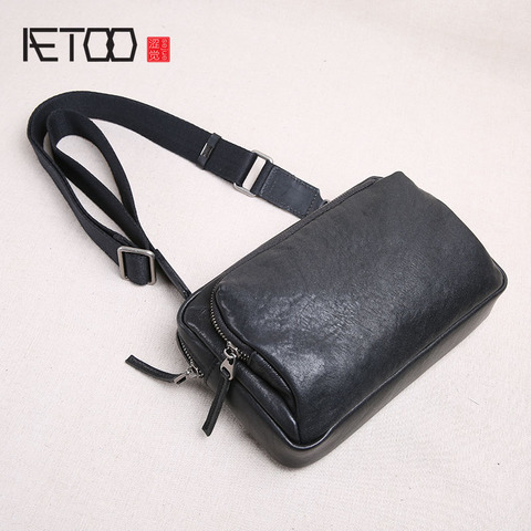 AETOO-mini bolso de cuero para hombre, bandolera inclinada con cabeza de piel, bolso de mano de tendencia ► Foto 1/6