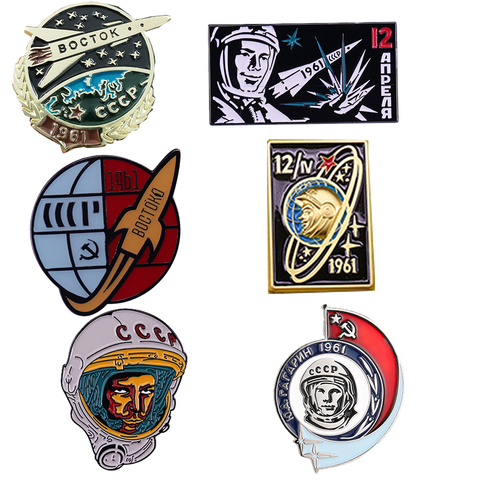 Pin esmaltado del astronauta soviético Gagarin, broche del espacio Cosmos, uniforme, accesorio ► Foto 1/6