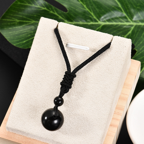 Colgante de la suerte con piedra obsidiana negra para hombres y mujeres a la moda, collar de cuerda entrelazada, collares Retro Para enamorados, joyería ► Foto 1/6