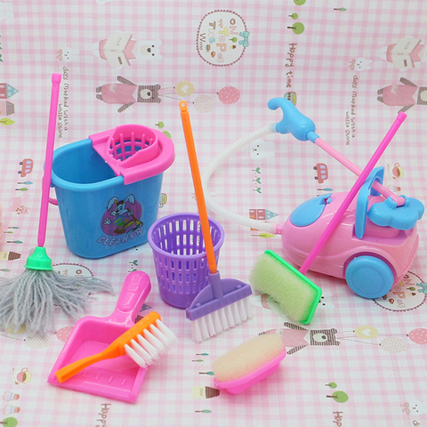9 unids/set juguetes de muebles en miniatura herramienta de limpieza del hogar Accesorios para casa de muñecas muñeca casa juguete para juego de imitación cosas para muñecas ► Foto 1/6