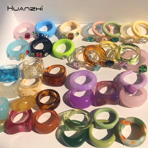 HUANZHI-Conjunto de anillos redondos de resina acrílica para mujer, colorido, Diamante de imitación cuadrado geométrico, regalo de viaje, 2022 ► Foto 1/6