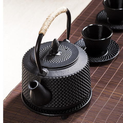 Tetera de hierro fundido para hacer agua, hervidor de té para el hogar, tetsubina, 850ml, juego de botellas de hierro de estilo japonés, taza de té y platillo ► Foto 1/6