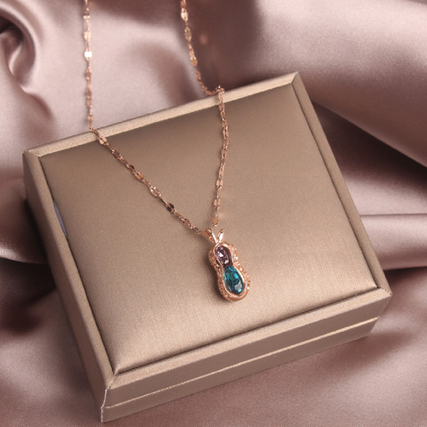 Coreano nuevo diseño de moda de joyería de acero titanio simple clavícula de colgante de cristal de color Mujer collar de perlas ► Foto 1/6