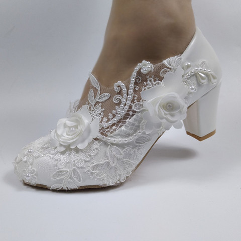 2022 nueva llegada las mujeres zapatos de boda zapatos vestido de dama de honor de tacón Zapatos de tacón medio de encaje blanco, zapatos de mujer ► Foto 1/5