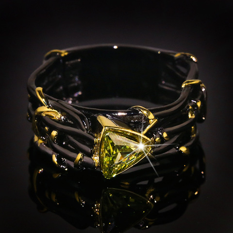 Anillo de boda de diseño único para mujer, sortija de boda de cristal de zirconia verde, triangular de tungsteno, Oro Negro ► Foto 1/6
