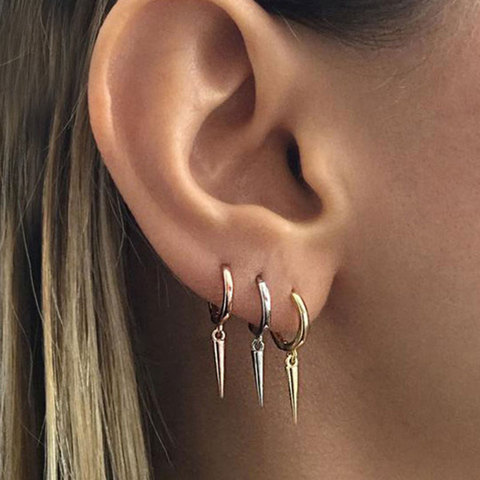 Huggie-pendientes de aro de cobre hipoalergénico para mujer, aretes de aro con colgante de cono dorado, estilo Punk, gótico, joyería delicada ► Foto 1/6