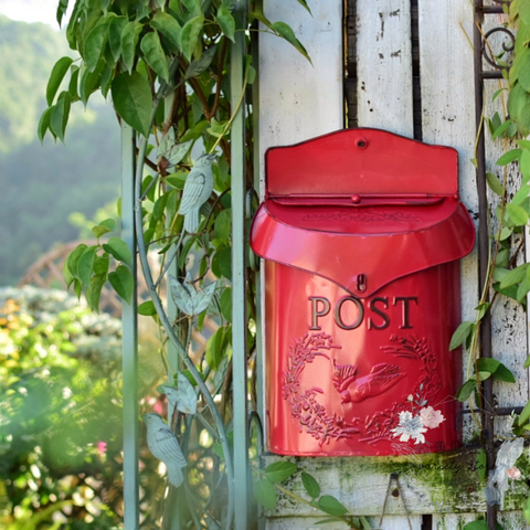 Europea de hierro de estilo retro buzón de correo sellado sugerir caja buzón para periódicos boda decoración de jardín casa buzón de correos ► Foto 1/5