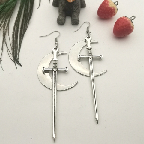 Swords Moon-pendientes con forma de luna para mujer, aretes, plata, Color plateado, estilo clásico, Guerrero pagano, gótico, Vikingo ► Foto 1/3