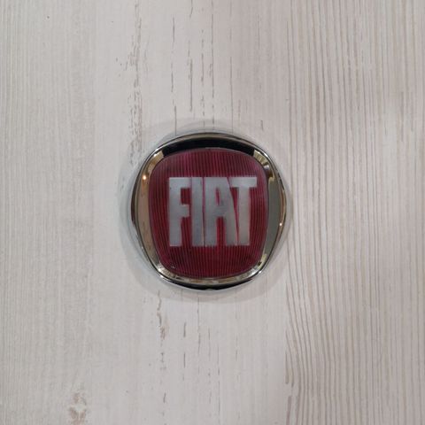 Emblema logo insignia Fiat 9,5 cm nuevo no original ► Foto 1/3