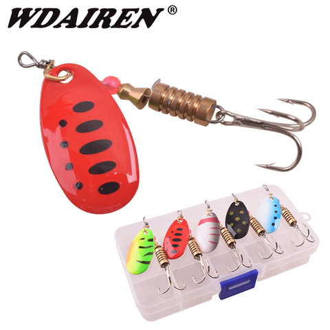 5 unids/lote WDAIREN Señuelos de Pesca tipo cuchara de Metal Spinner cebo Wobbler cebos artificiales anzuelo triple Isca bajo abordar con Kit de caja ► Foto 1/5