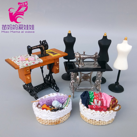 Mini máquina de coser con forma de cuerpo, accesorios para muñecas, modelo de costura, cafetera, Mini TV de muñeca, Decoración de casa para muñecas BJD barbie 1/6 ► Foto 1/6