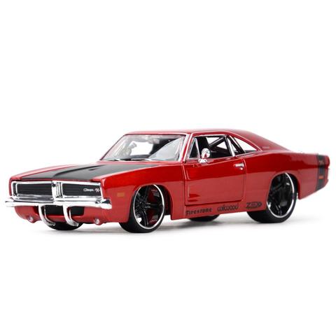 Maisto-Coche de juguete a escala 1:24 1969 Dodge Charger R T, vehículo estático fundido a presión, modelo coleccionable ► Foto 1/6