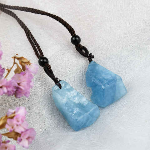 Colgante de piedra azul Aguamarina Natural para hombre y mujer, piedra curativa de cuarzo Natural, cristales crudos, joyería, regalo de espécimen Mineral, 1 ud. ► Foto 1/6