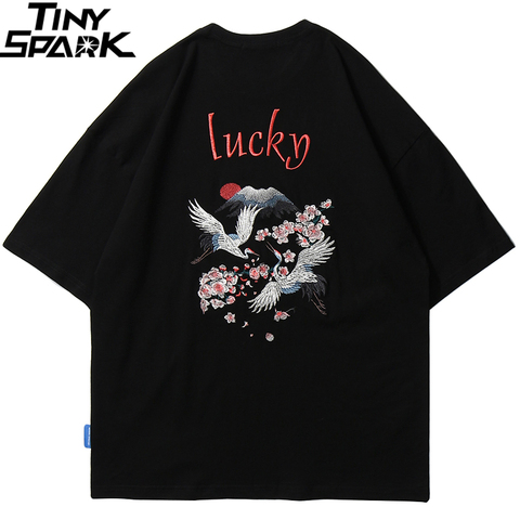 Camiseta de Hip Hop para hombres 2022 ropa informal japonesa bordado con diseño de grullas Sakura camiseta Lucky Japón estilo Harajuku Camiseta de algodón Tops Tees ► Foto 1/6